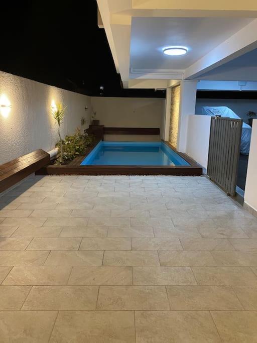 Modern Flat In Flic En Flac-Walk To The Beach Ngoại thất bức ảnh